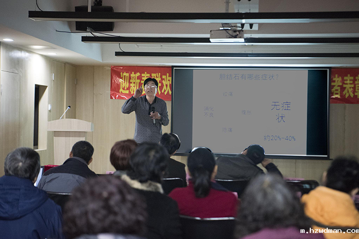 张利远教授荣获崇川区社区“优秀志愿者”