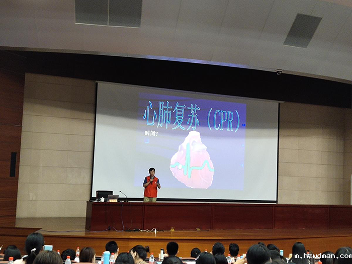 张利远教授应邀崇川区科普讲座